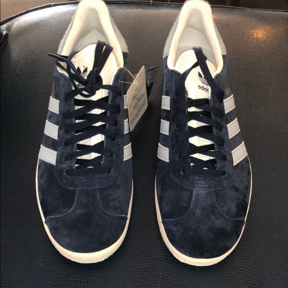 NWT Adidas Gazelles Blue Size 7.5